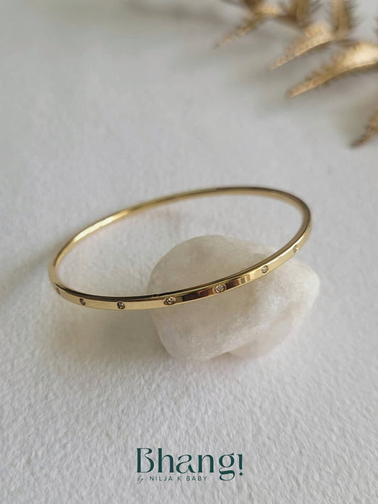 Lumi Dot Bangle