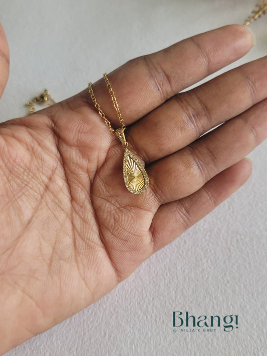 Solace Teardrop Necklace