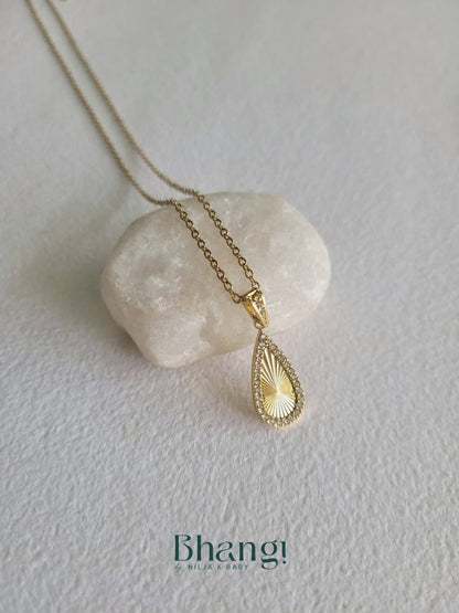 Solace Teardrop Necklace