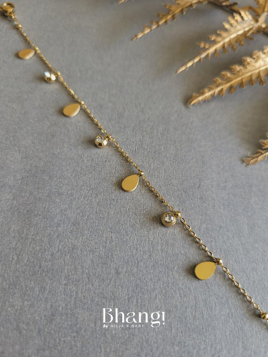 Golden Dewdrop Charm Bracelet