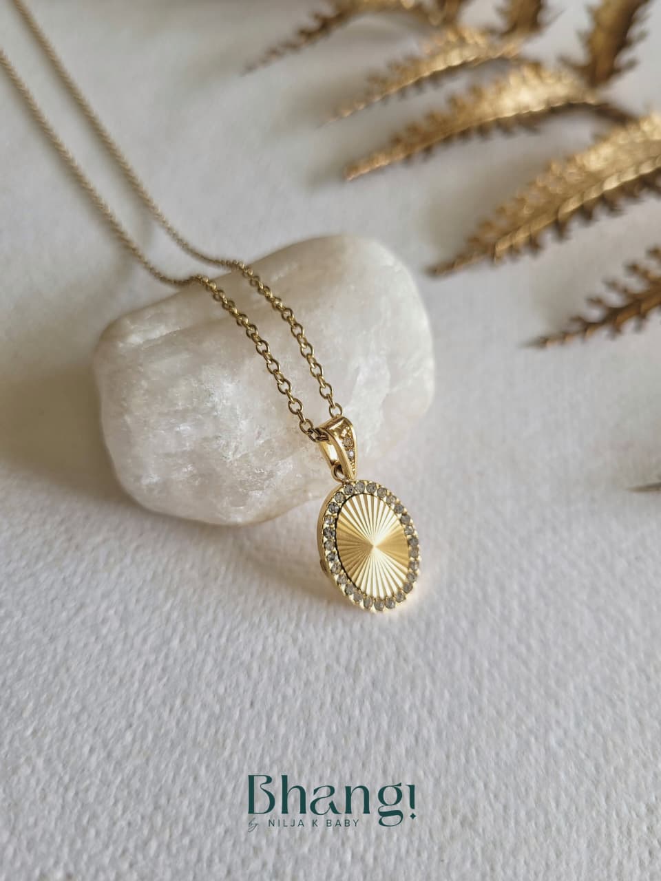 Golden Radiance Pendant Necklace