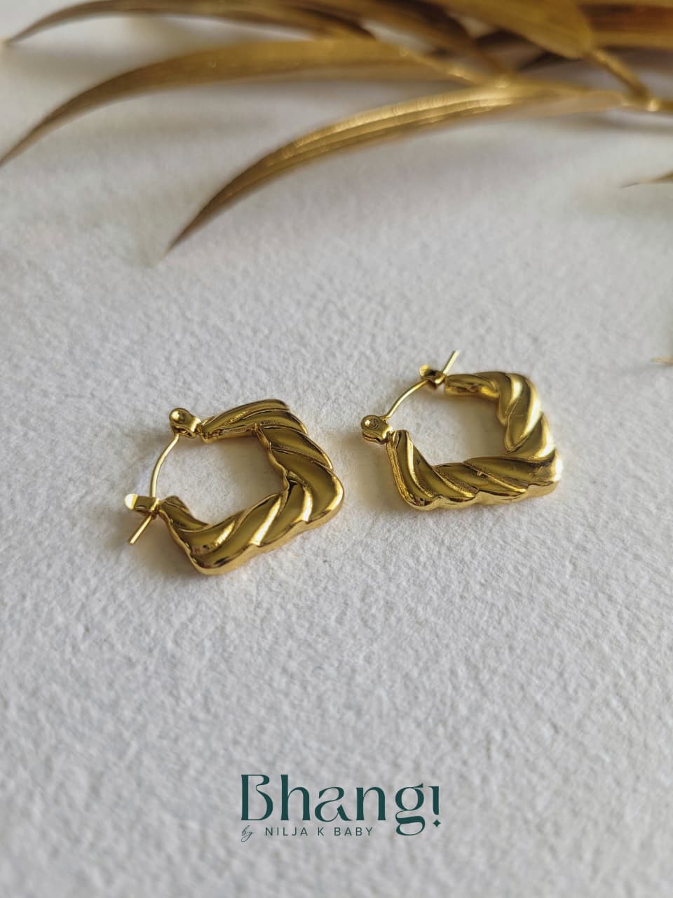 Twist Luxe Hoops