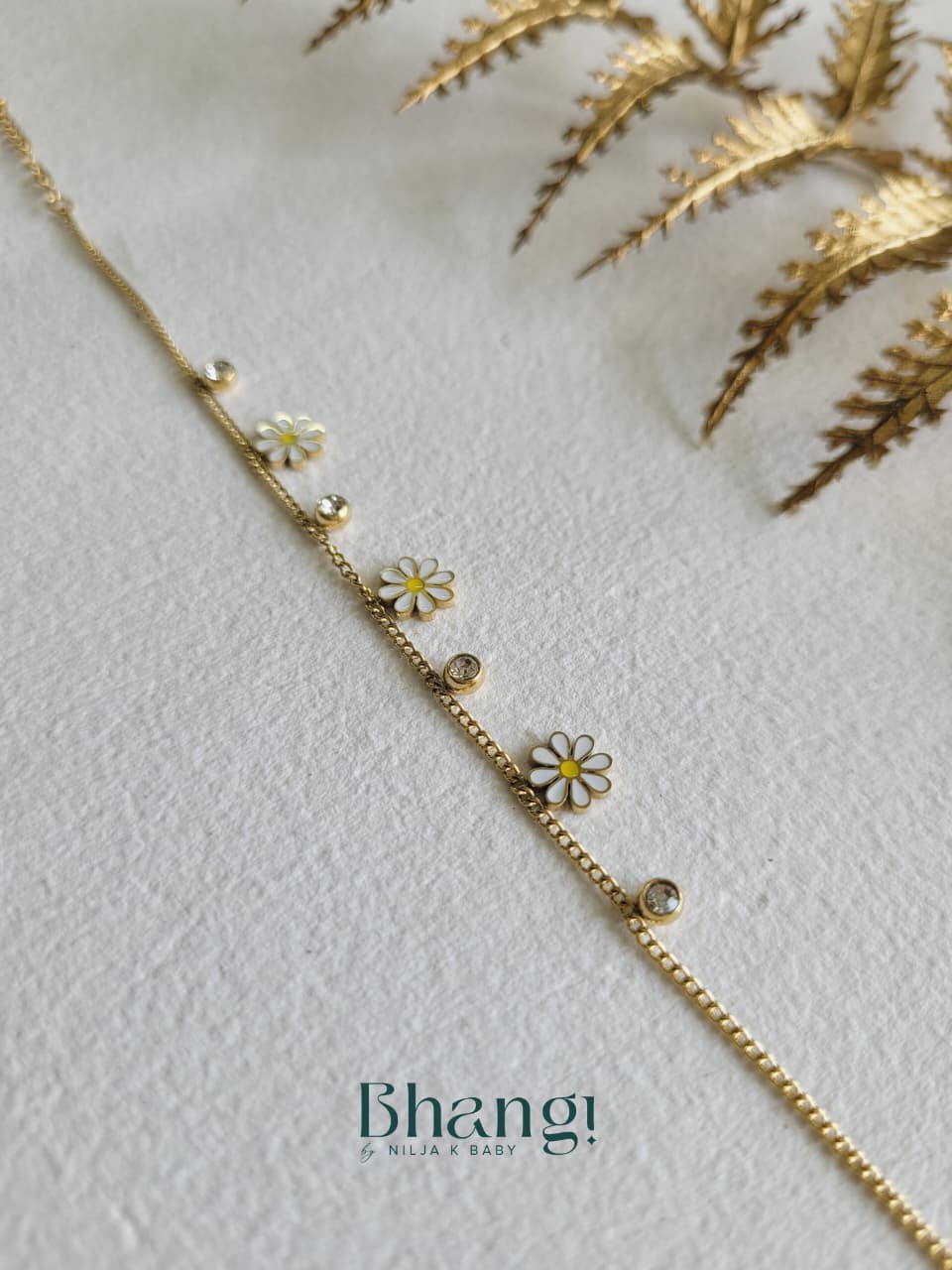 Daisy Glow Bracelet