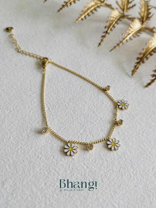 Daisy Glow Bracelet