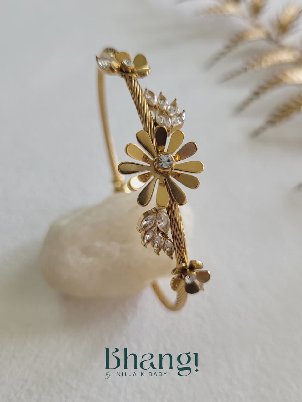 Daisy Luxe Cuff