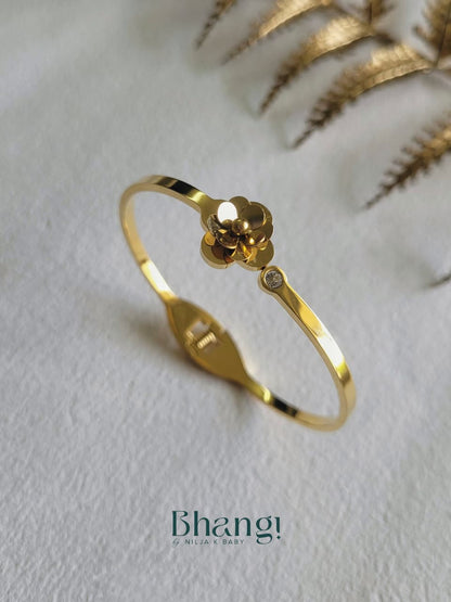 Petaline Bloom Bangle