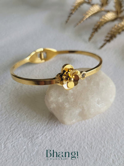 Petaline Bloom Bangle
