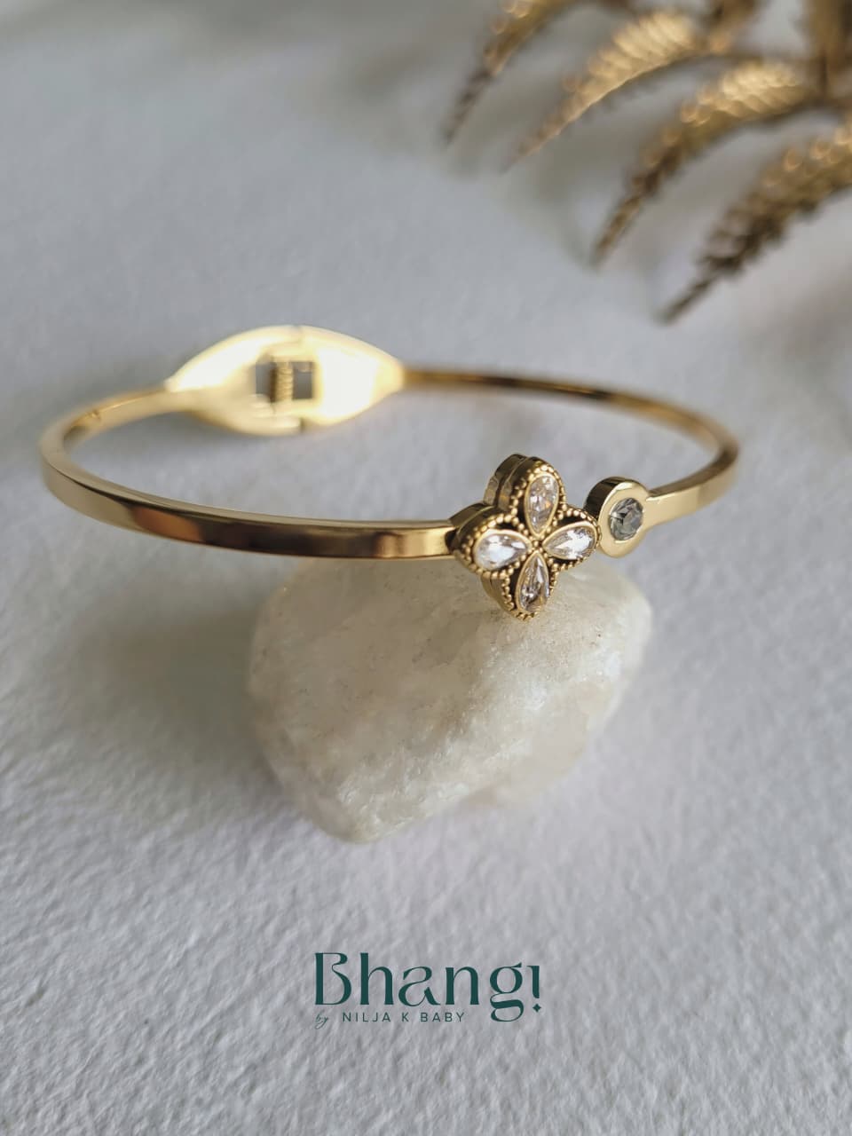 Noor Petal Bangle