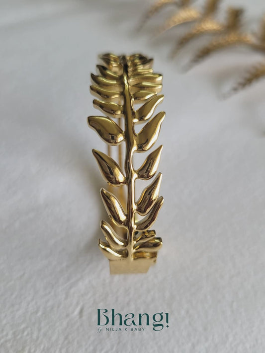 Olive Aura Cuff