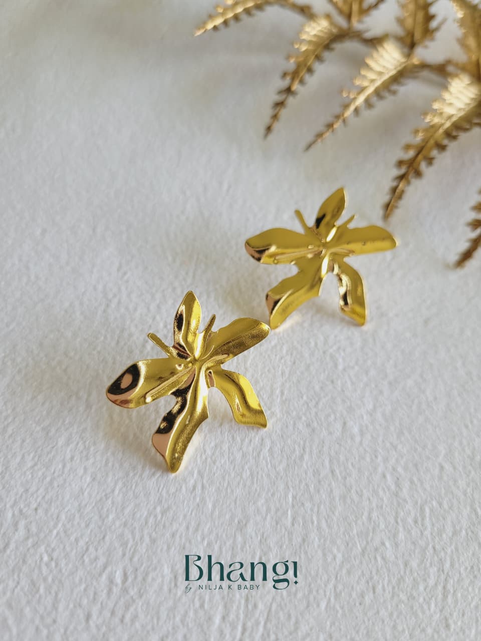 Aurelia Orchid Studs