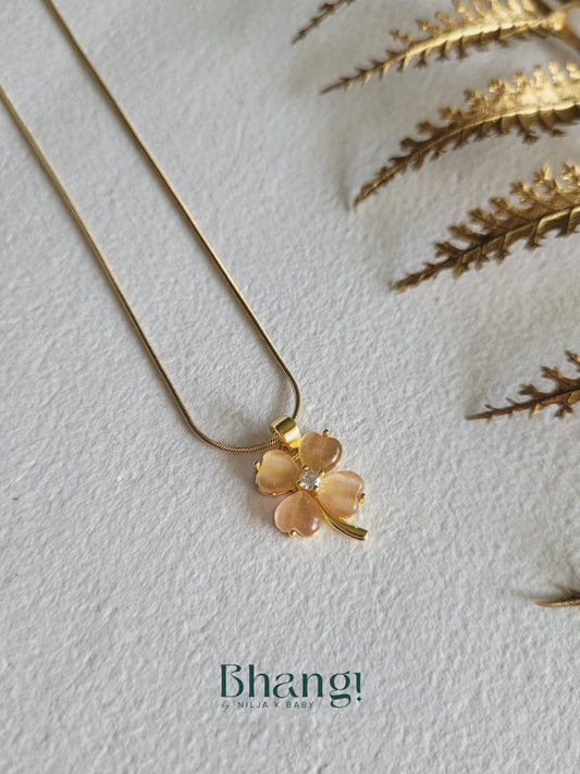 Clover Glow Necklace
