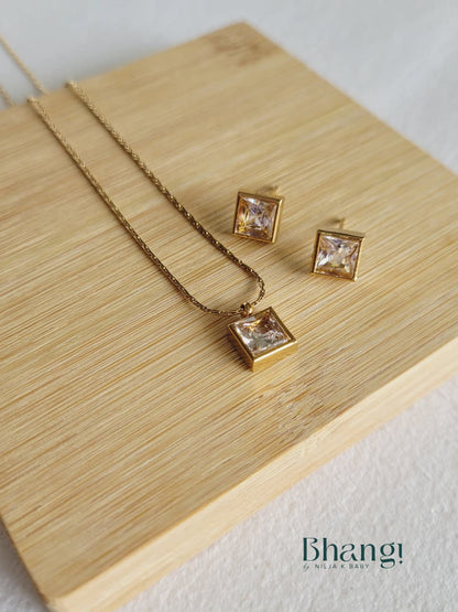 Lumière Square - Necklace & Earring Set