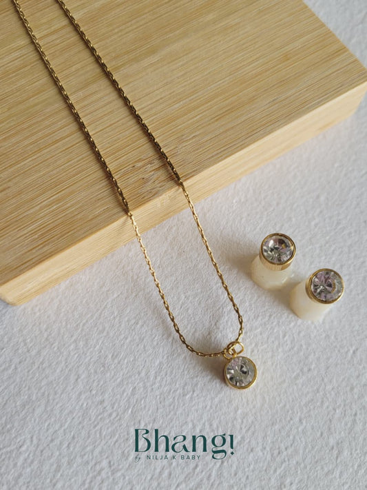 Aurora Solitaire Necklace & Earring Set
