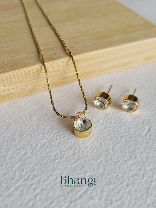 Aurora Solitaire Necklace & Earring Set
