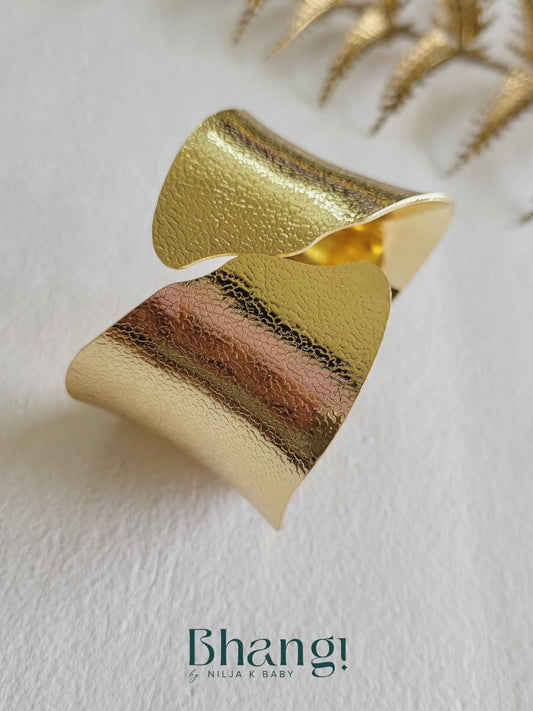 Aurelia Sculpt Statement Bangle