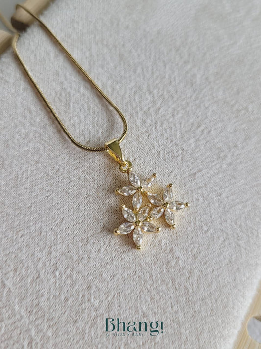 Celeste Bloom Necklace
