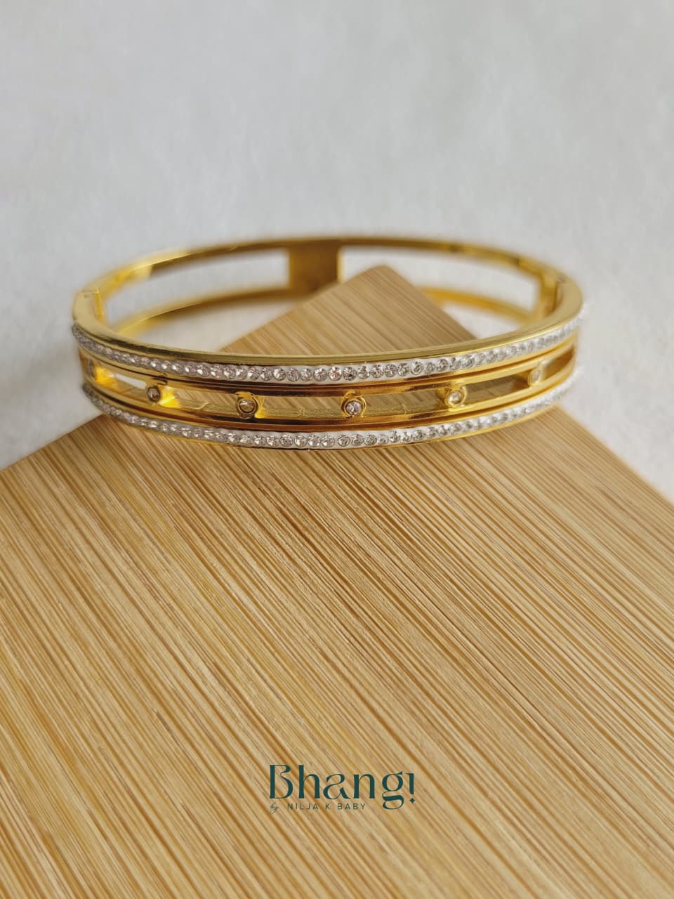 Aurora Crystal Bangle – Premium Anti-Tarnish Bangle (Small)