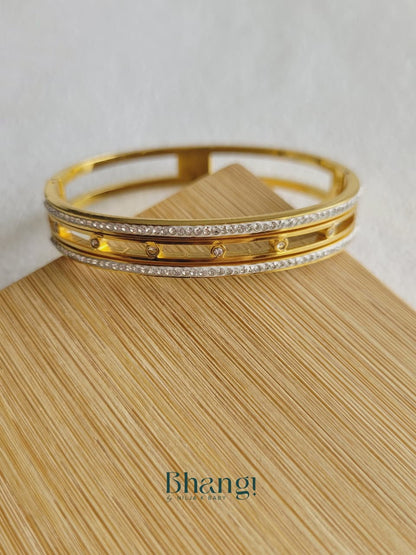 Aurora Crystal Bangle – Premium Anti-Tarnish Bangle (Small)