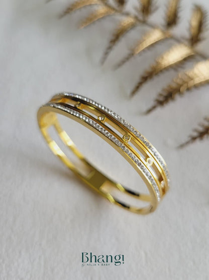 Aurora Crystal Bangle – Premium Anti-Tarnish Bangle (Small)