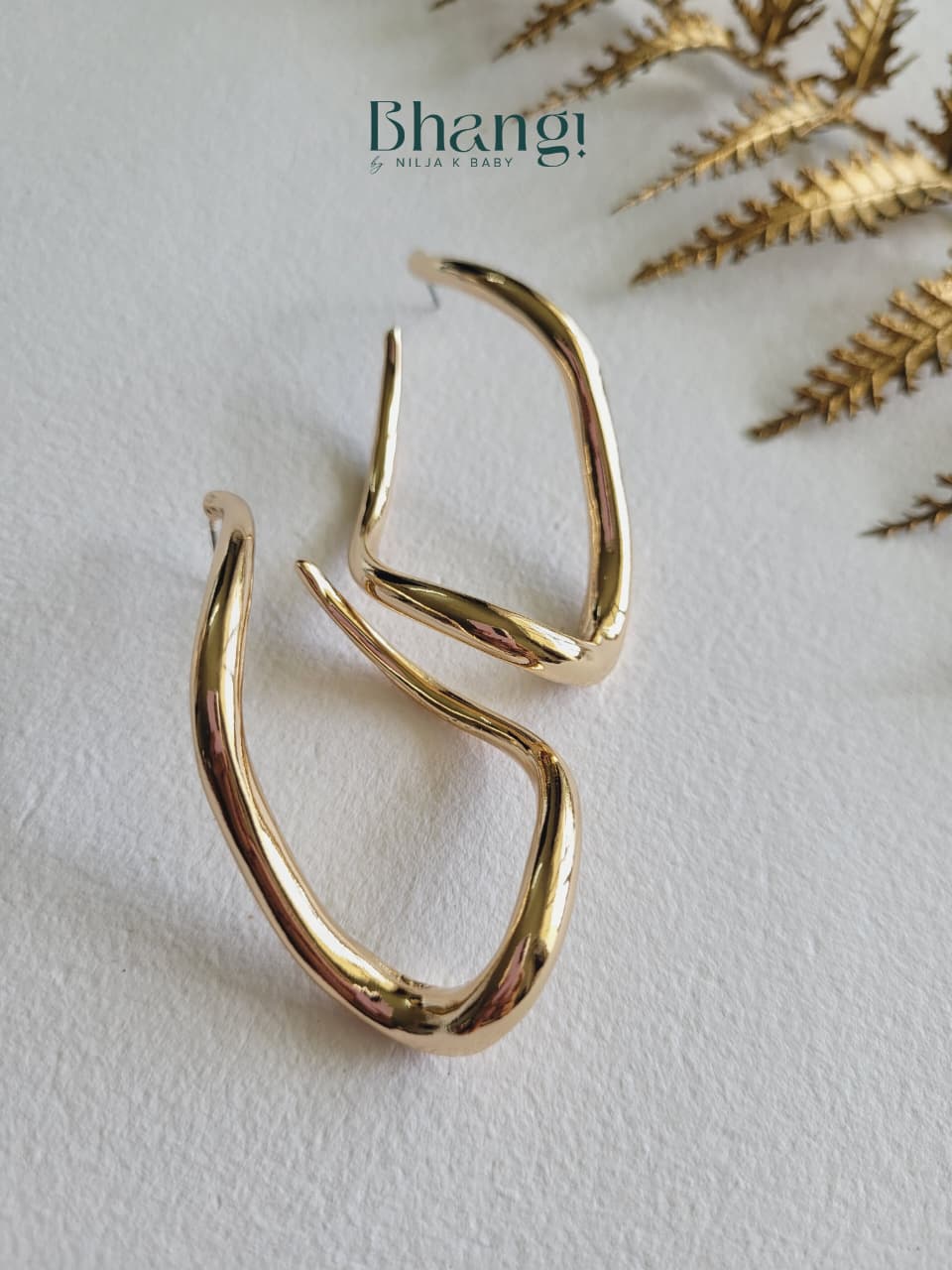 Willow Hoop Earrings
