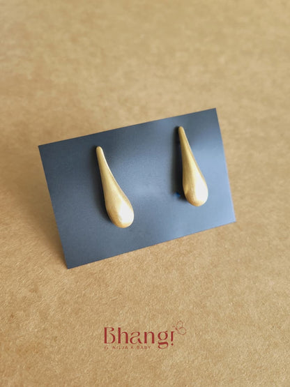Luma Dew Stud Earrings