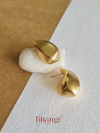 Noir Earrings