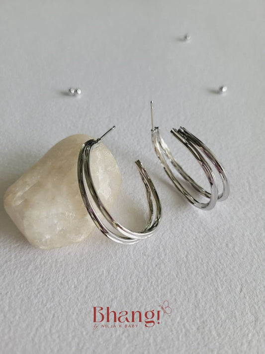 Infinity Wave Hoop Earrings – Silver