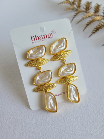 Aurelia Pearl Sculpt Earrings