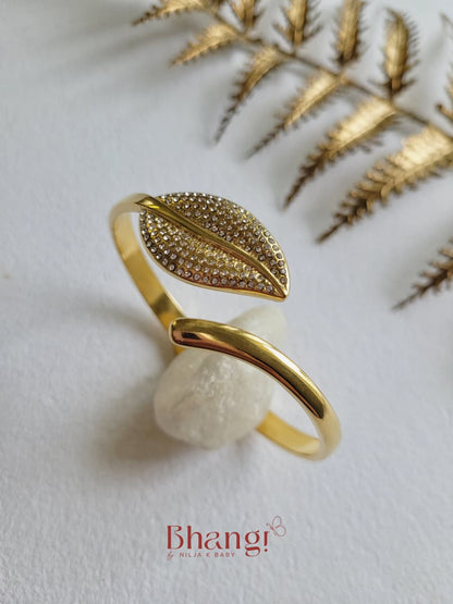 Golden Leaf Luxe Cuff