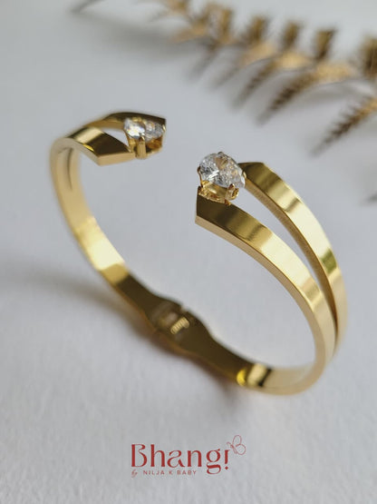 Luna Spark Cuff