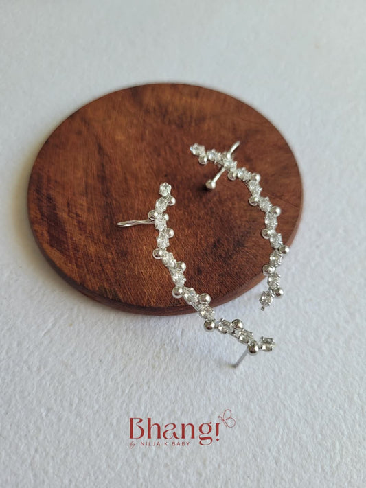 Luna Spark Ear Cuff