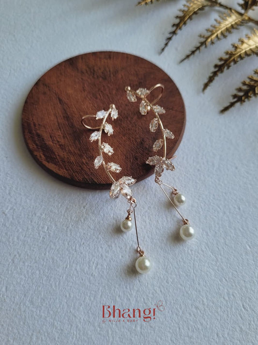 Pearl Blossom Ear Cuff