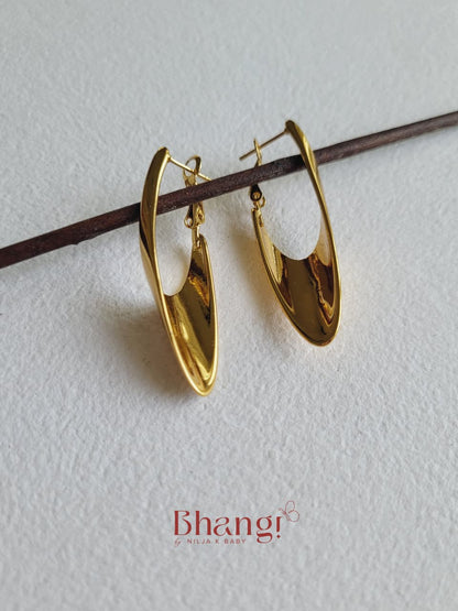 Solene Sculpt Earrings