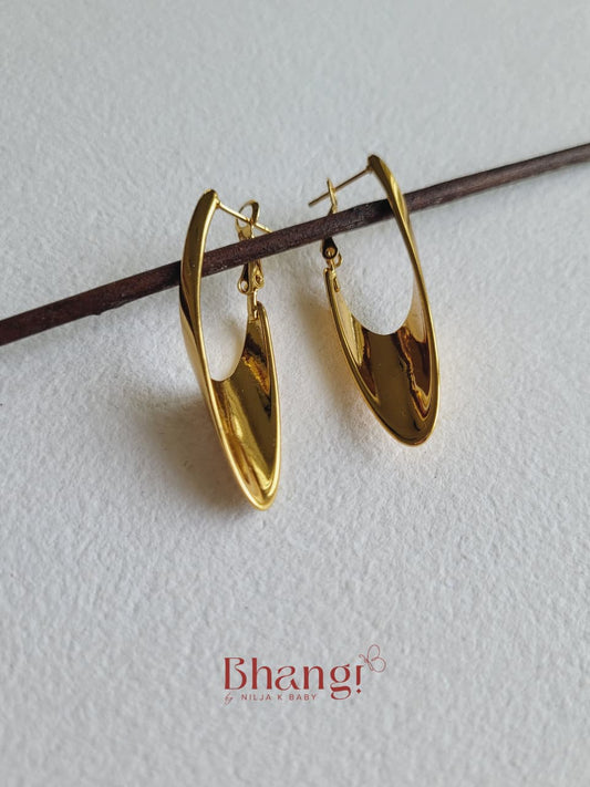 Solene Sculpt Earrings
