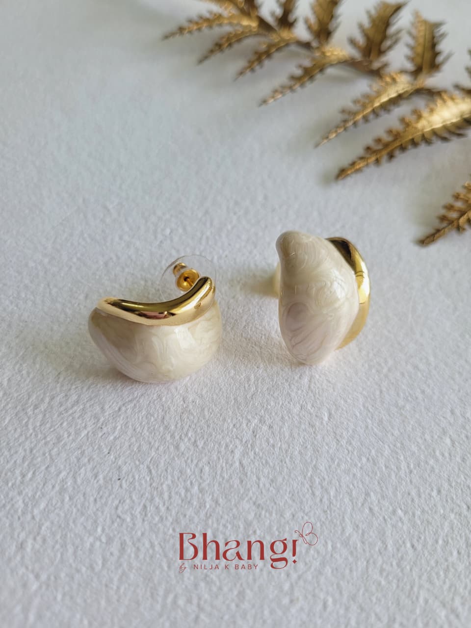 Pearl Muse Earrings