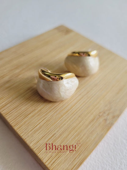 Pearl Muse Earrings