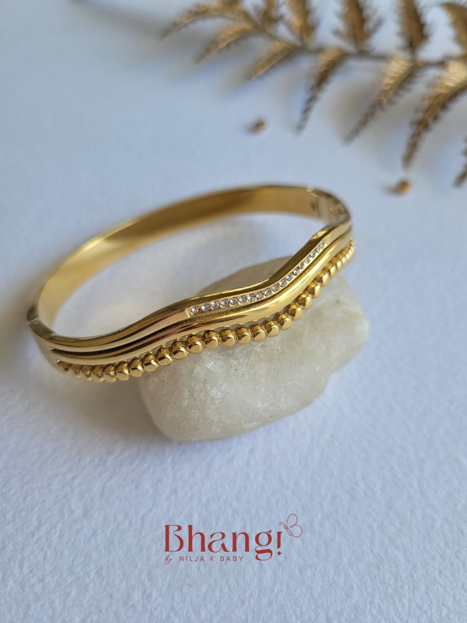 Aurielle Wave Bangle