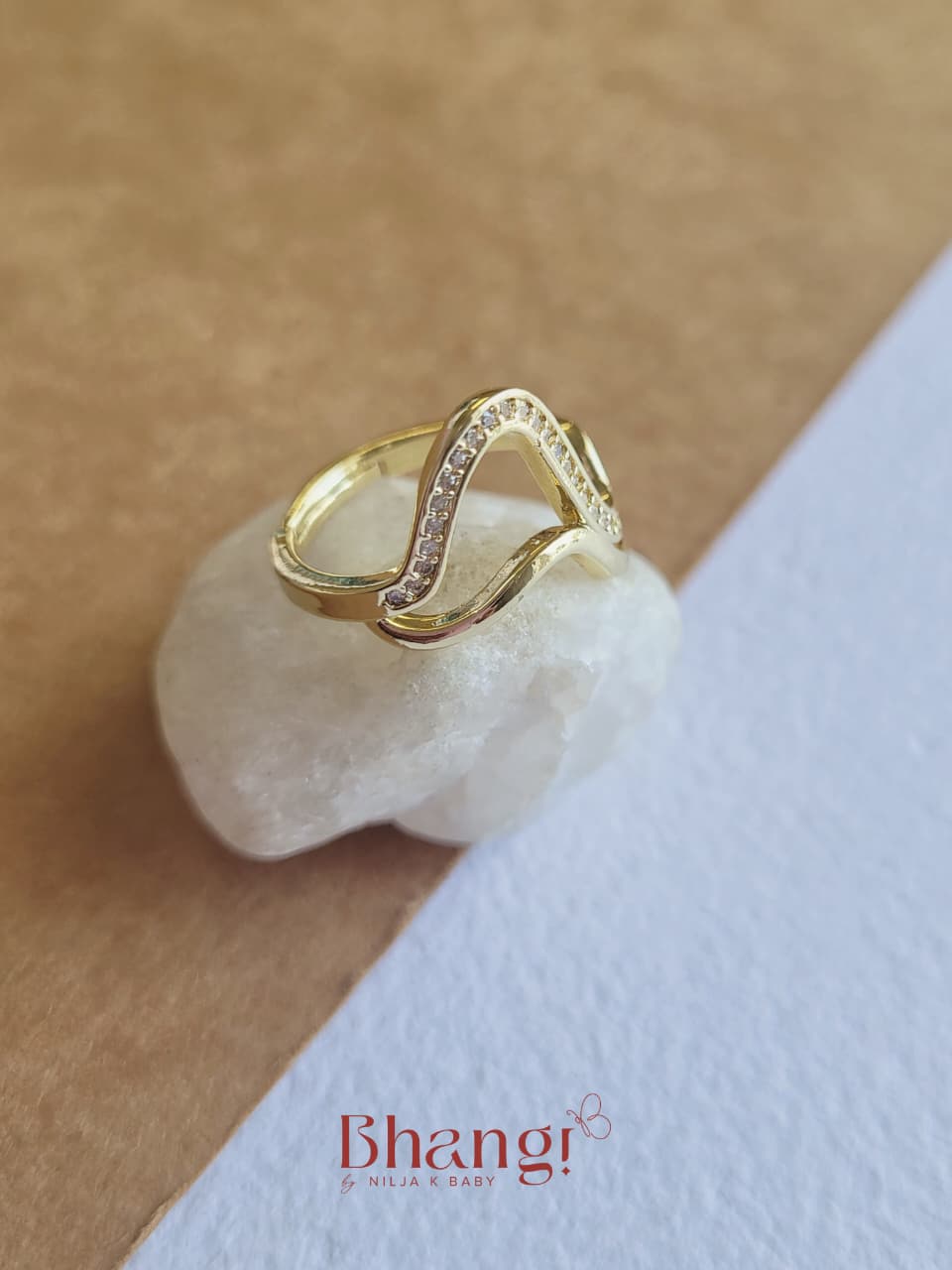 Serpentine Sparkle Ring
