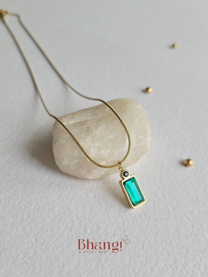 Emerald Geometry Pendant Necklace