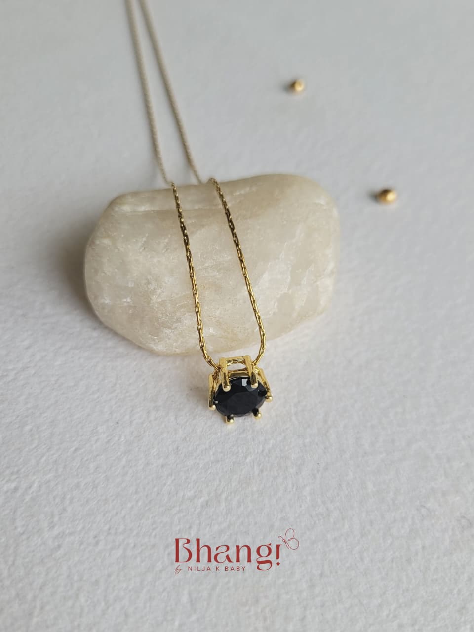 Noir Solitaire Pendant Necklace