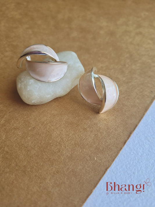 Seraphina Blush Pearl Sculpted Stud Earrings