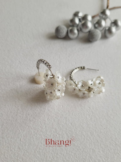 Fleur de Lune White Floral Drop Earrings