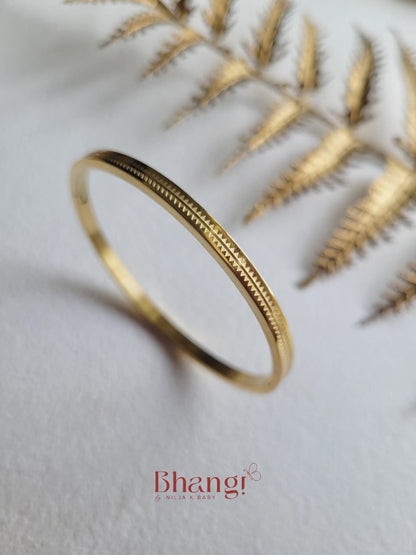 Aurelia Edge Bangle