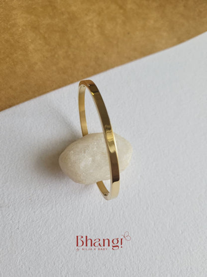 Classic Bangle
