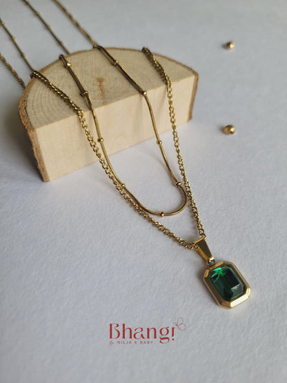 Emerald Luxe Geometric Pendant Necklace