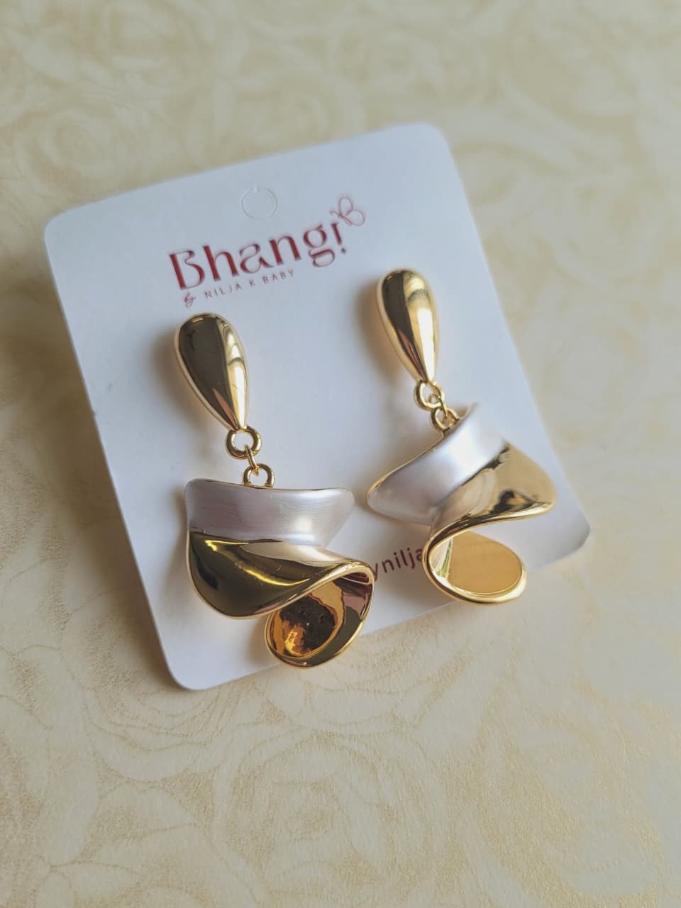 Ivory Muse Sculpted Drop Earrings