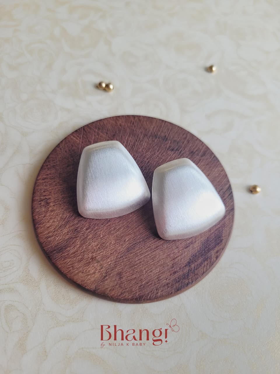 Ivory Sculpted Minimalist Stud Earrings