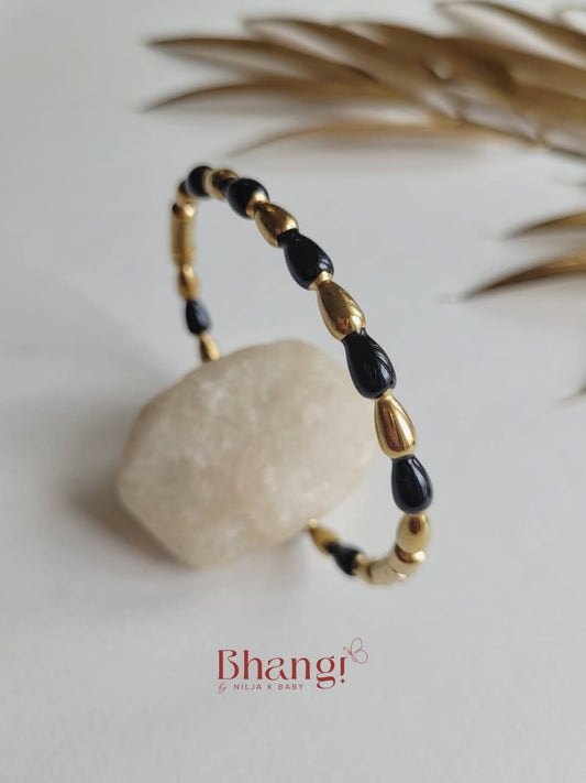 Noir Gold Beaded Bangle