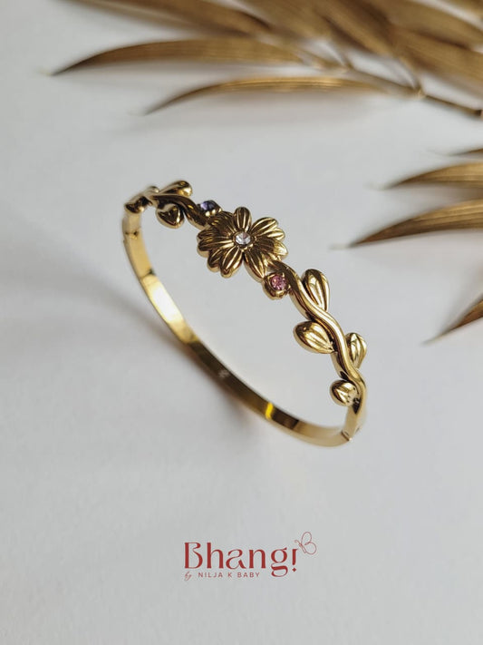 Floral Vine Gold Bangle