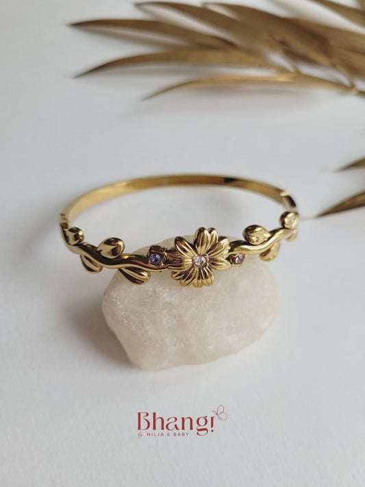 Floral Vine Gold Bangle